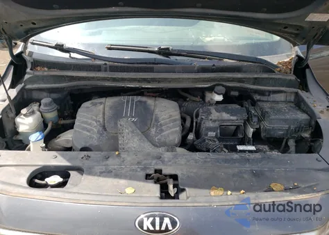 2015 Kia Sedona Lx из США, поврежденный, VIN KNDMB5C14F6030962